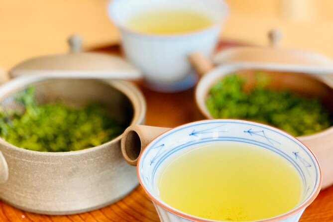 Japanese Tea Making Class in Sapporo - The first cup uses lukewarm water