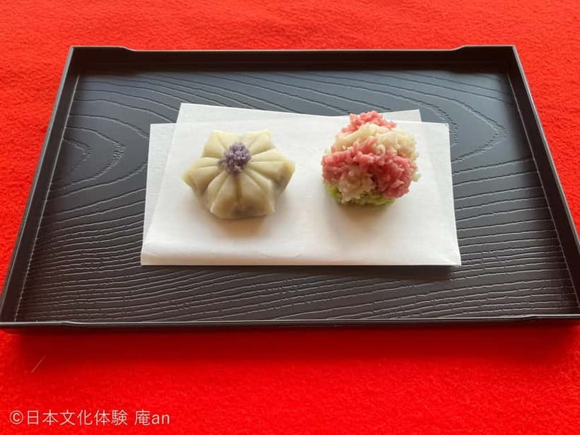 Japanese Traditional Sweets making and Tea Ceremony - The first 55 minutes: coloring and shaping nerikiri