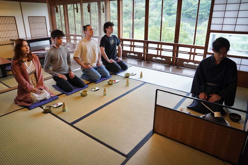 Kanazawa: Tea Ceremony Experience at Kenrokuen - A quiet tea lesson beside Kanazawa Castle