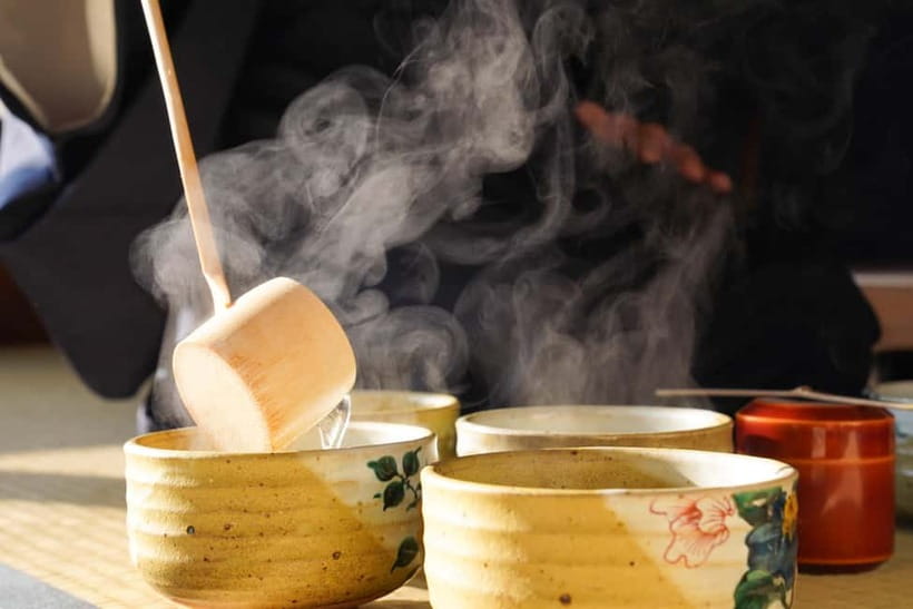 Kanazawa: Tea Ceremony Experience at Kenrokuen - What happens during the tea session