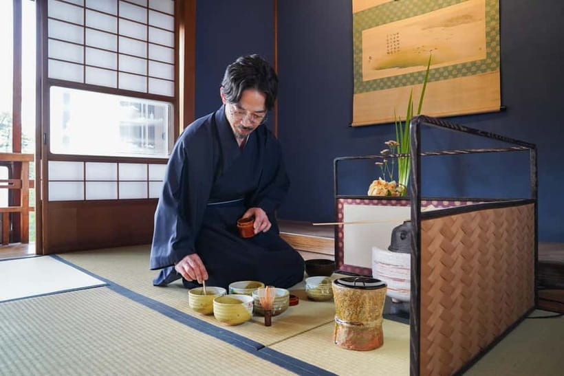 Kanazawa: Tea Ceremony Experience at Kenrokuen - Timing your visit around Kanazawa