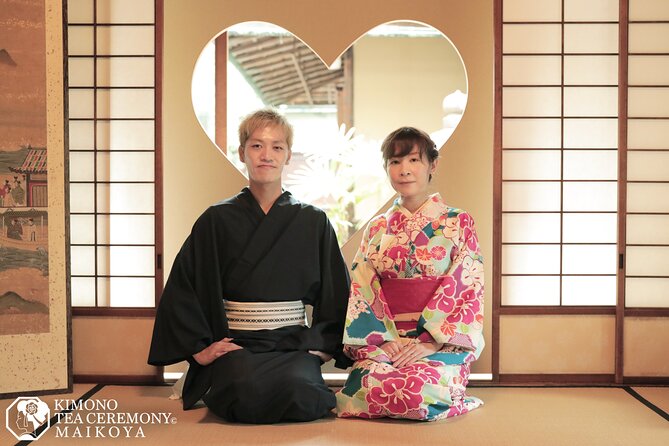 Kimono Tea Ceremony at Kyoto Maikoya, NISHIKI - Why the Nishiki Location Works Well