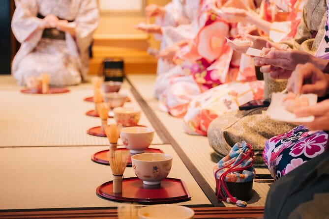 Kimono Tea Ceremony Experience at Kyoto Oritzuruya, Nishiki - Entering the tea room and learning the ritual