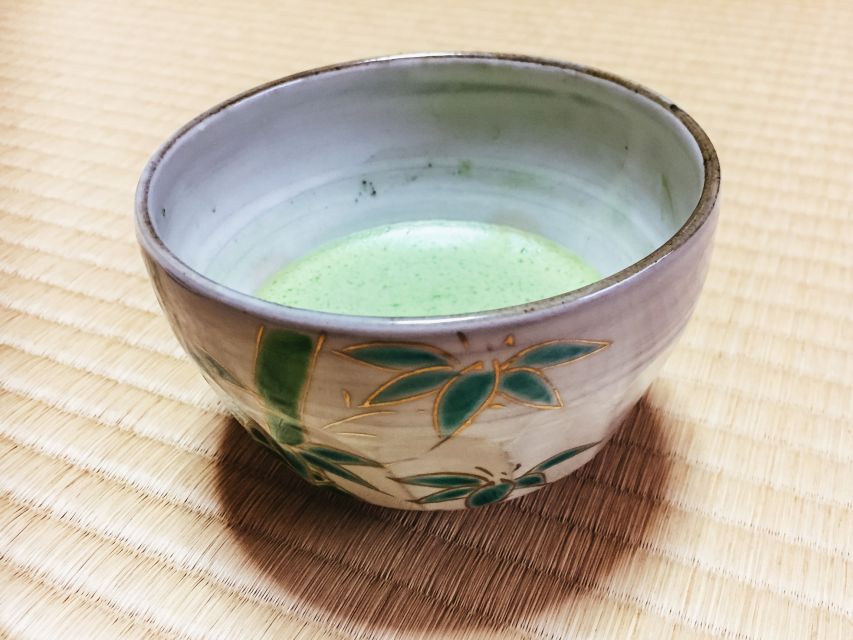 Kyoto: 45-Minute Tea Ceremony Lesson Experience - Matcha, sweets, textiles, and the closing photos