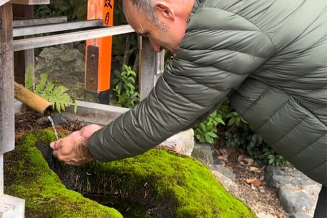 Kyoto: A Walking Tour of Four Spring Waters, Tofu Lunch & Matcha - Why Kyoto’s spring water makes this tour different