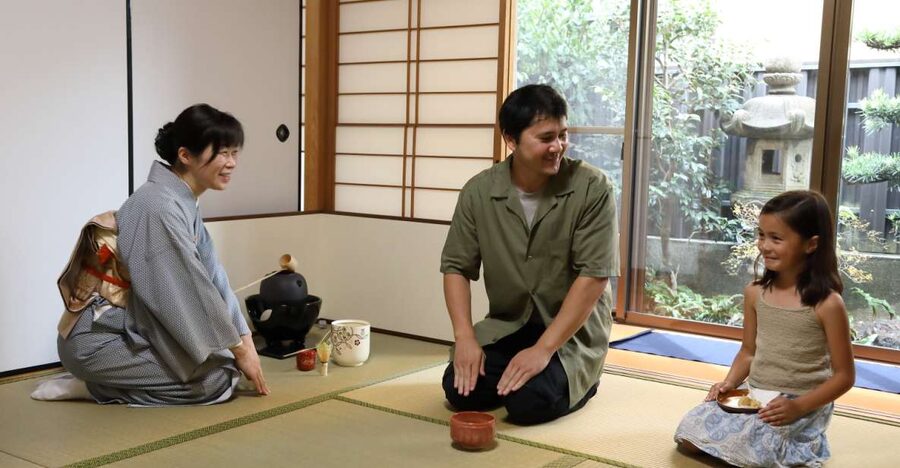 Kyoto Fushimiinari:Wagashi Making & Small Group Tea Ceremony - Key points at a glance