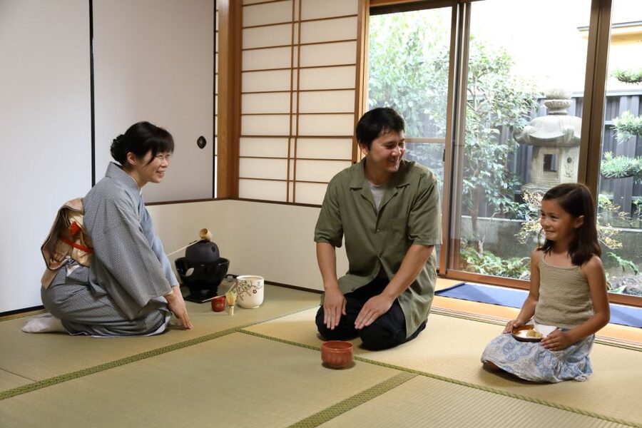 Kyoto Fushimiinari:Wagashi Making & Small Group Tea Ceremony - A quiet Japanese home near Fushimi Inari