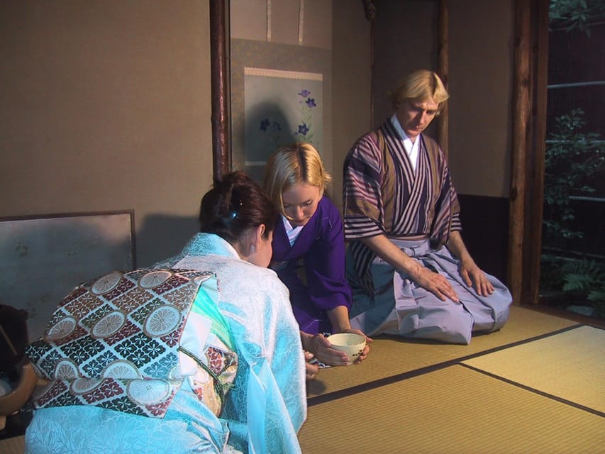 Kyoto: Kimono and Tea Ceremony Experience at Cultural Asset - Photographing the gardens and old rooms