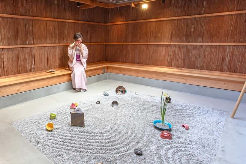 Kyoto: Make Zen Garden and Taste Matcha in Pottery Shop - A 100-year-old machiya gives the activity its character