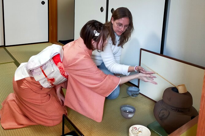 Kyoto near Fushimiinari Wagashi making&Small Group Tea Ceremony - Walking through the garden to the tatami room