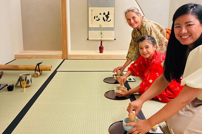 Kyoto Newly Opened Tea Ceremony - Sanjo Chasuian - Who will enjoy this most