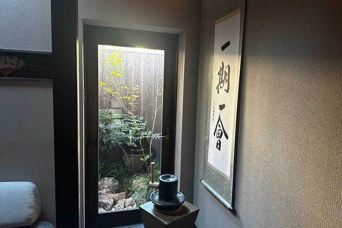 KYOTO: Private Tea Ceremony in Hidden Townhouse (Kid-Friendly) - Watching the tea ceremony demonstration