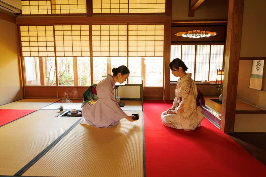 Kyoto: Private Tea Ceremony with a Garden View - Making your own bowl of matcha