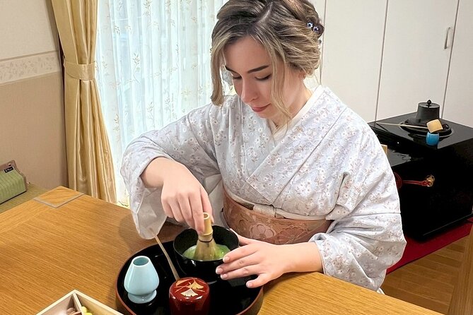 Kyoto: Quiet and Graceful Tea Ceremony - Who will enjoy this most?