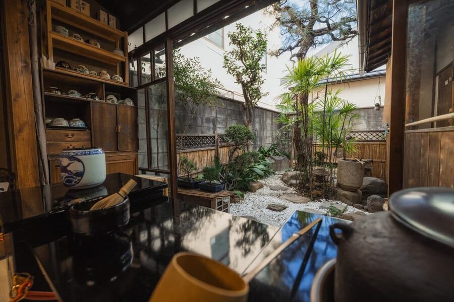 Kyoto: Table-Style Tea Ceremony at a Kyo-Machiya - Who will enjoy this most?