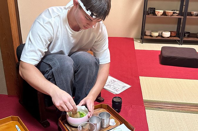 Kyoto Tea Ceremony and Samurai Photo Session - Making a Kyoto-Style Matcha Latte