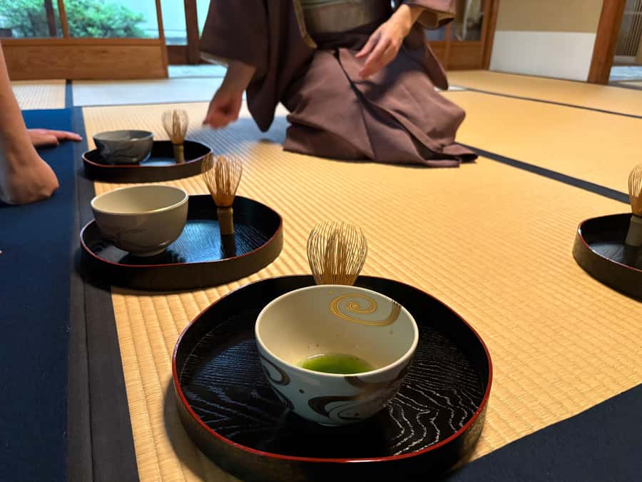 Kyoto: Tea Ceremony, in traditional Japan house (ENG/ES/NLD) - The old house and its seasonal details