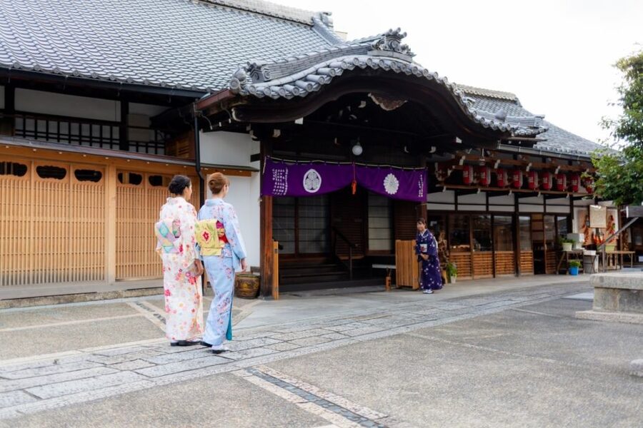 Kyoto: Tea Ceremony Ju-An at Jotokuji Temple - Who will enjoy Ju-An most?