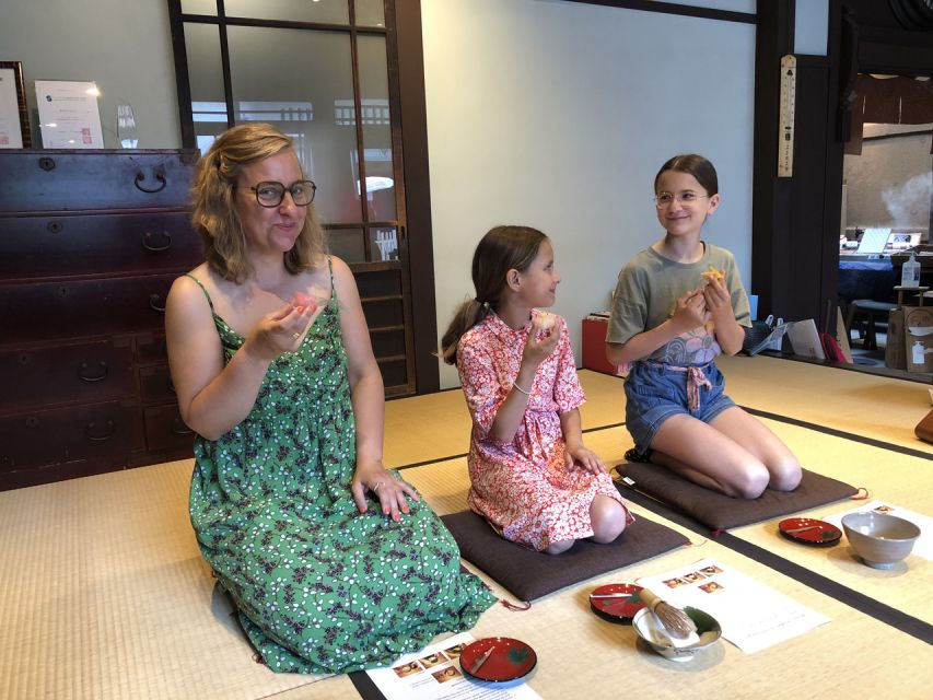 Kyoto: Tea Ceremony Meditation - Make Matcha with Tea Master - A clear look at the Omotesenke tea tradition
