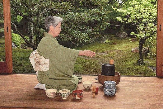 KYOTO Tea Ceremony with kimono near by Imamiya Jinjya Shrine - Watching the Tea Master’s Demonstration