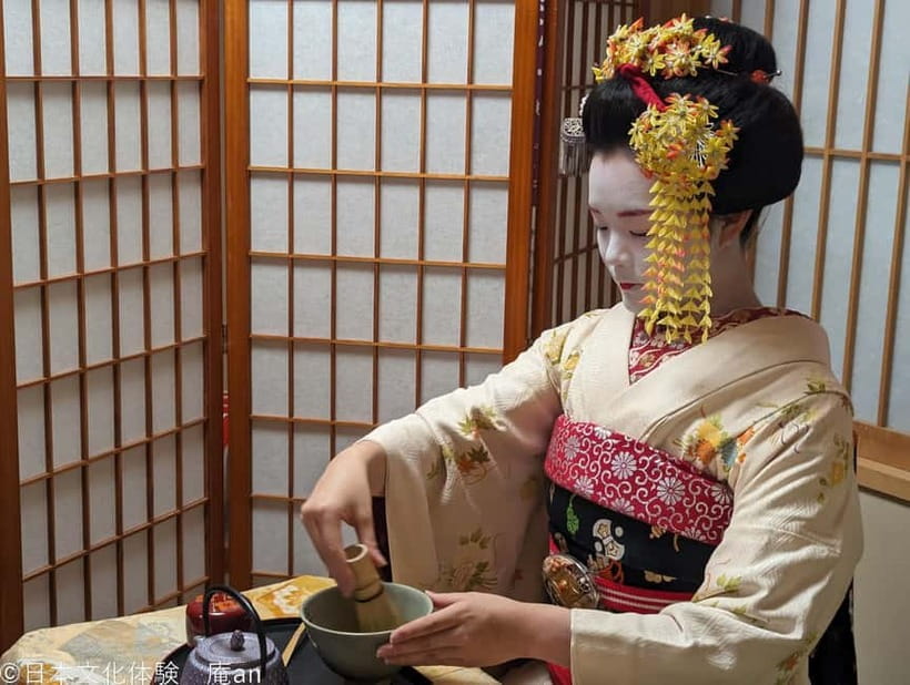 Kyoto: Tea Ceremony with Maiko - Meeting a Maiko without spending the day in Gion