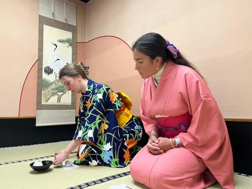 Learn Zen in a class of making Matcha tea near Osaka Castle - Who will enjoy this class most