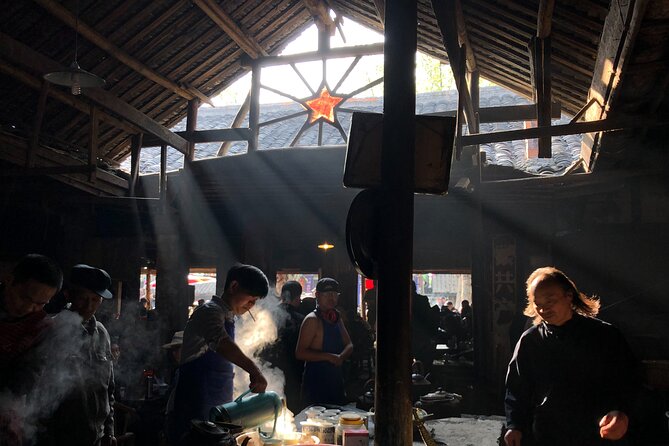 Leshan Buddha + Panda Base or Old Tea House Private Day Tour - Timing, food, and the long return to Chengdu