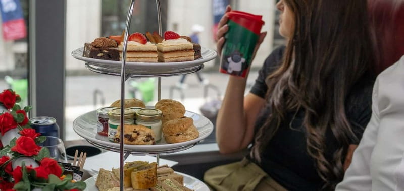 London: Afternoon Tea Bus Tour & London Eye Option - Is the London Eye upgrade worthwhile?