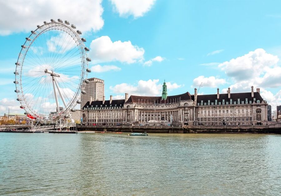 London: Afternoon Tea Cruise on the River Thames - The Tower Bridge and City of London views