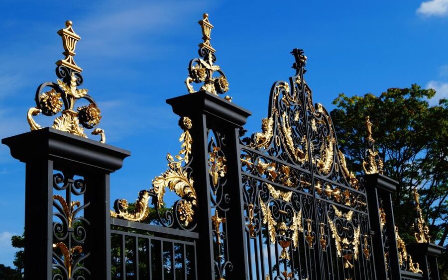 London Afternoon Tea, Fast-Track Kensington Palace Tickets - How much value do you get for $416?