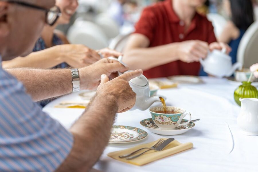 London: Kensington Palace Afternoon Tea & Guided Walk - Should you book Kensington Palace tea?