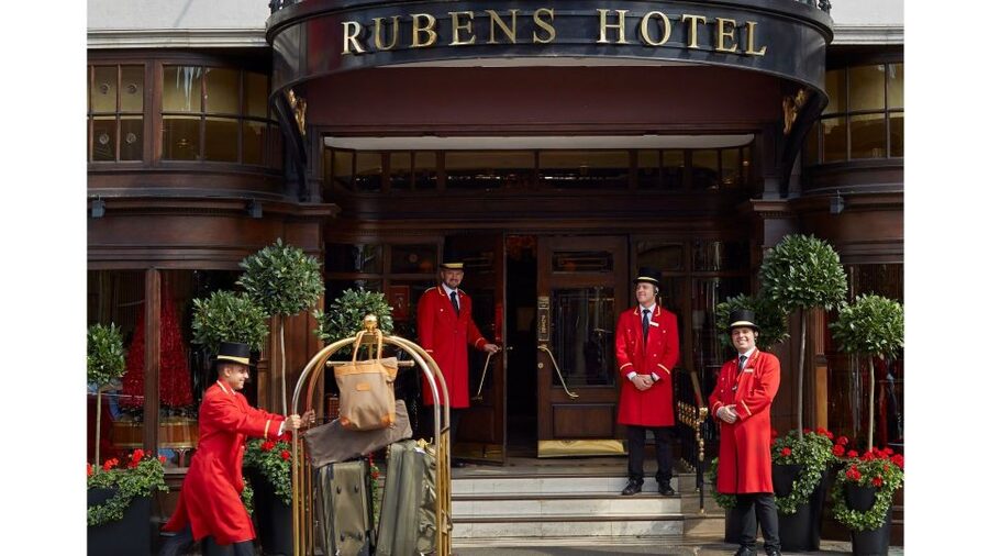 London: Royal Tour with Afternoon Tea at the Rubens - Key points at a glance