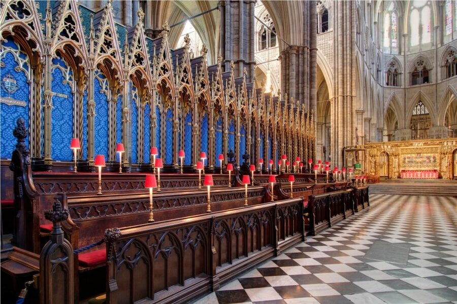 London: Royal Tour with Westminster Abbey & Afternoon Tea - The Changing of the Guard, when the calendar allows
