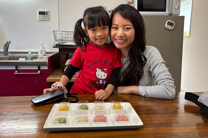 Making Japanese desserts Nerikiri & drinking matcha in Tokyo - Making three different seasonal sweets by hand