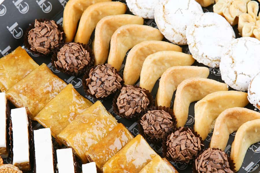 Marrakech: Moroccan Pastries and Tea Class with a Local - The take-home box adds real value at $40
