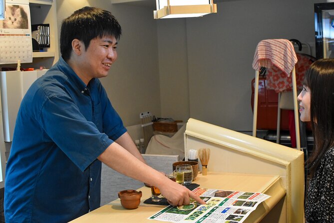 Matcha Experience with of Japanese Tea Tasting in Tokyo - Six teas, six different ways to read the cup