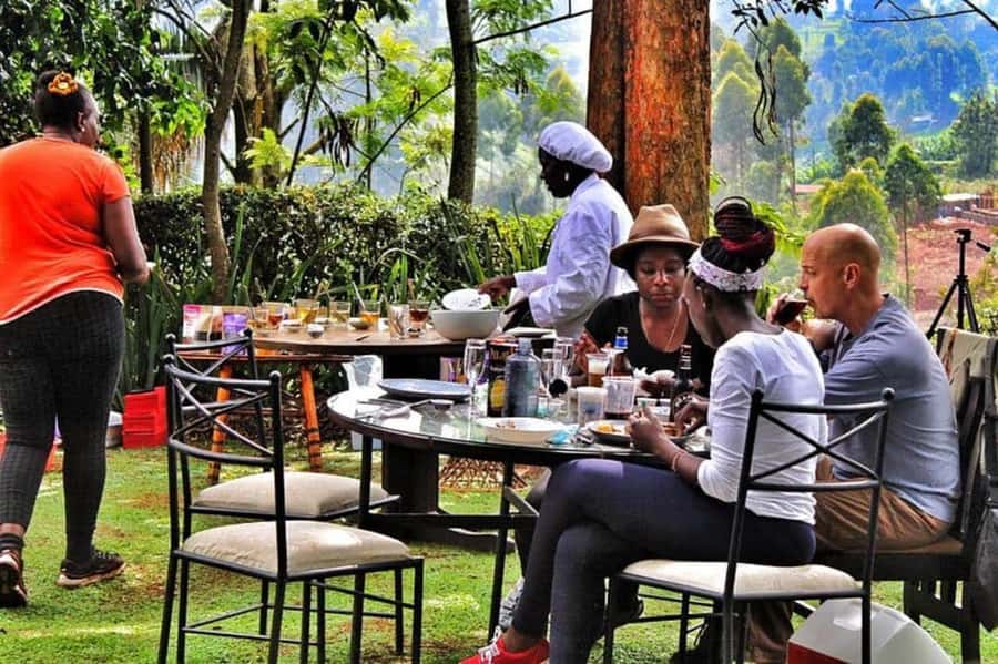 Nairobi: Purple Tea Farm Gatura Greens Day Trip - Tasting Kenyan teas, including the purple variety