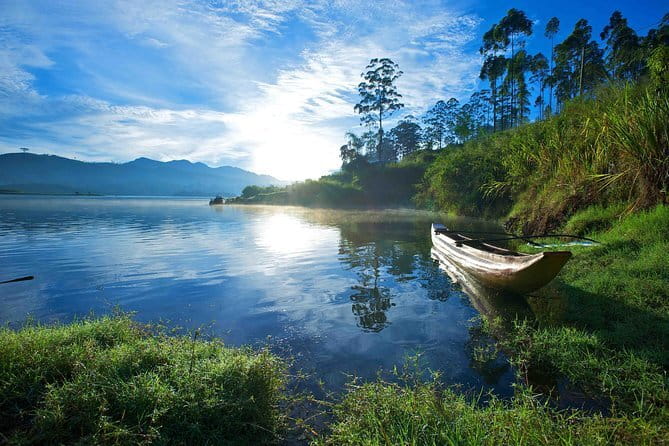 Nuwara Eliya Highlights: Waterfall, Tea & Picturesque Train Ride - What the private format changes