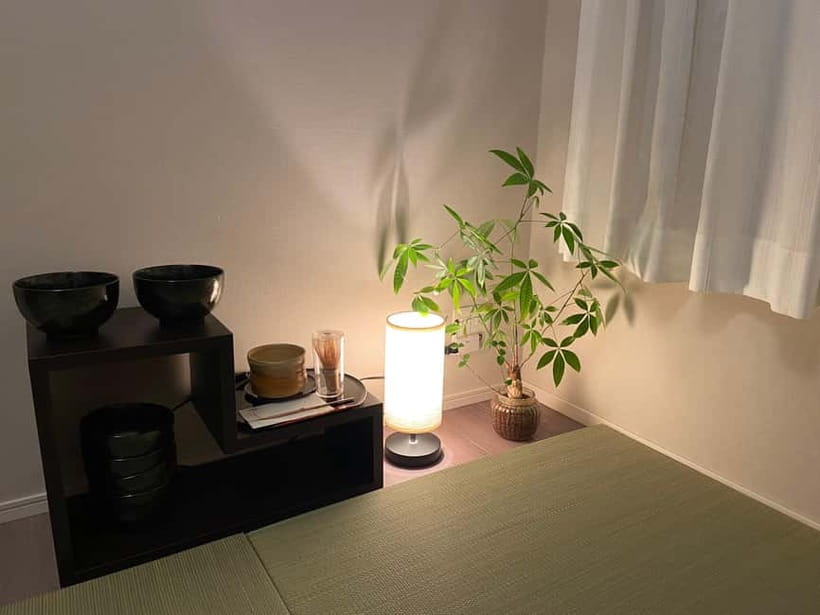 Osaka; Japanese Tea ceremony experience, Macha and Sencha - Adding a yukata for photographs