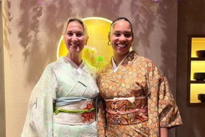 Osaka: Tea Ceremony, Calligraphy, and Kimono Experience