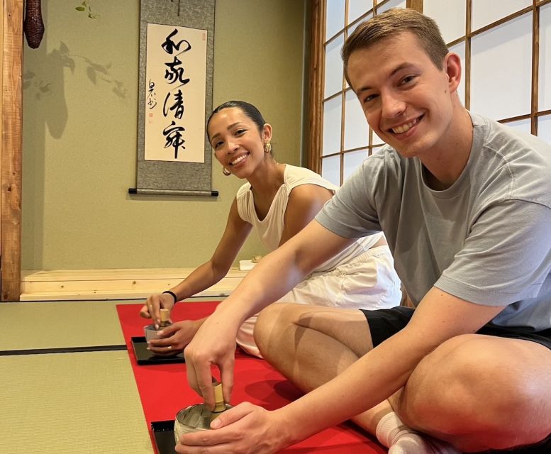 Osaka: Tea Ceremony Experience - A quiet tea lesson in the middle of Dotonbori