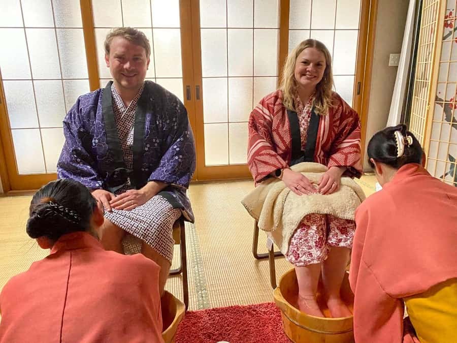 Osaka Temple Cool Foot Bath & Matcha Experience〈45min〉 - The cooling foot bath after a day of walking