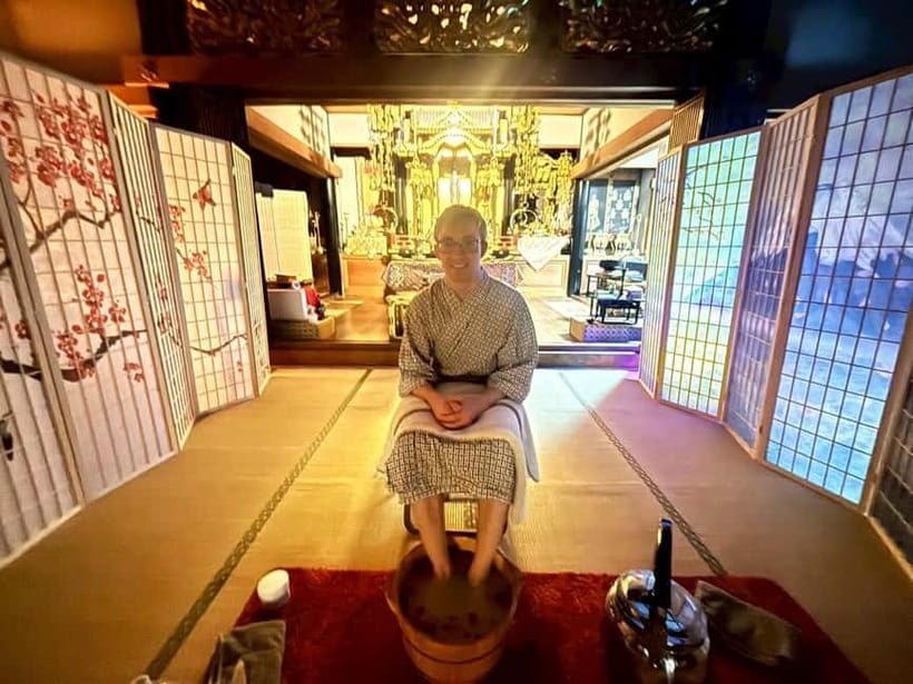 Osaka Temple Head Spa &Matcha Facial – Refresh & Glow〈90min〉 - A temple visit with a spa appointment built in