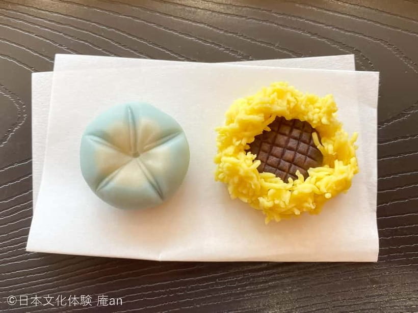Osaka: Traditional Tea Ceremony Experience - Watching Matcha Being Ground
