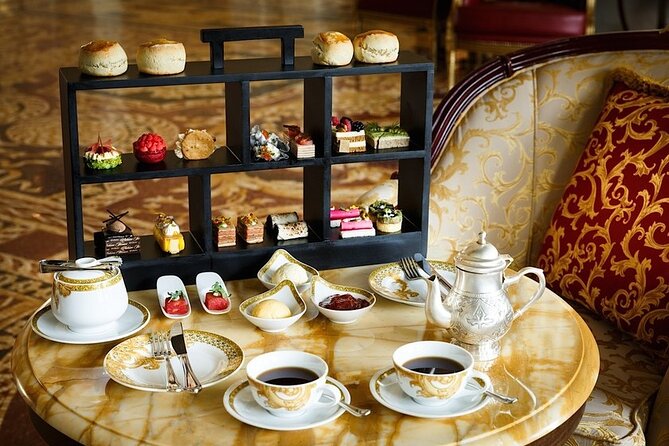 Palazzo Versace Dubai Afternoon Tea - What arrives on the classic tea set for two