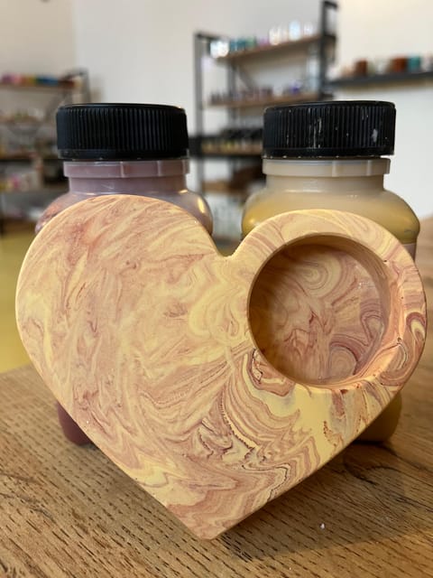 Prague: Craft your unique tea-candle holder set - Should you book the Cat on the Moon workshop?