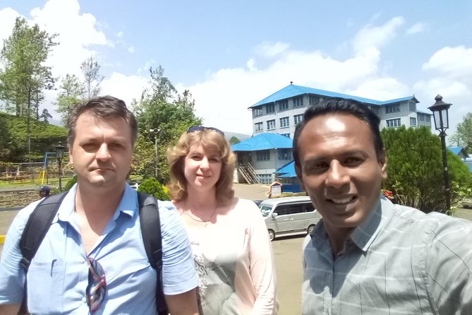 Private day tour kandy to nuwara eliya tea plantation - Gregory Lake in Nuwara Eliya