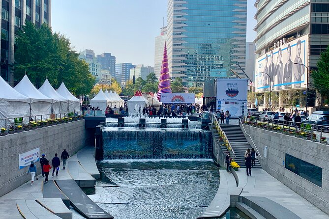 Private Full-Day Guided Tour in Seoul with Lunch, Tea and Dinner - Insadong, traditional tea, and a slower cultural stop