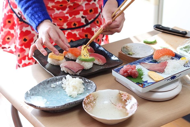 Private Kyoto Sushi Cooking Class & Tea Ceremony with Emika - Key points at a glance