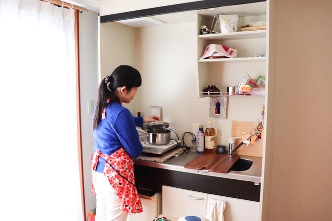 Private Kyoto Sushi Cooking Class & Tea Ceremony with Emika - Choosing Sushi or Kyoto Obanzai